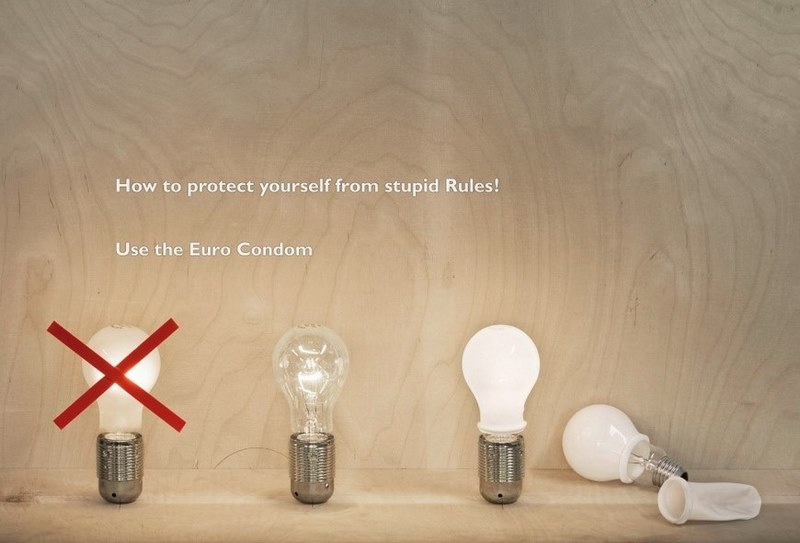Чехол для лампочки Euro Condom – одна из самых эпатажных работ Маурера Энергосберегающий чехол для лампочки