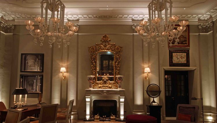 St-Regis-Lounge.jpg светодизайн